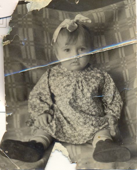 Копытова (Маслова) Галина Алексеевна.  снимок – январь 1943 г. (8 месяцев)