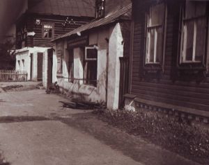 Здание Петушинской библиотеки (в центре) - ул. Вокзальная. Здание не сохранилось.  Фото 60-х годов 20 века.