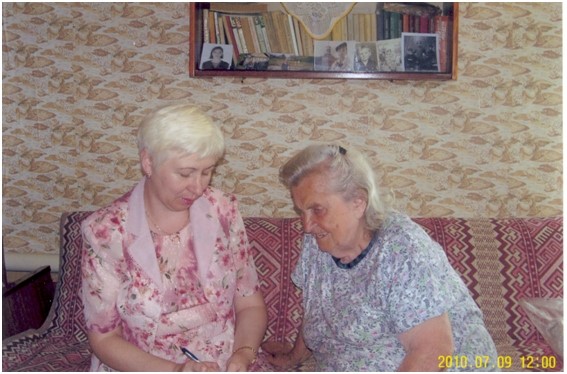 Воспоминаниями делится Евдокия Федоровна Власова – старейшая читательница библиотеки
