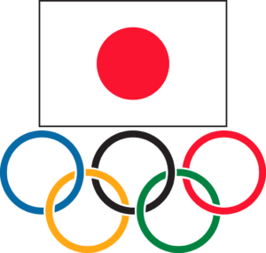 Олимпийские кольца под флагом Японии 