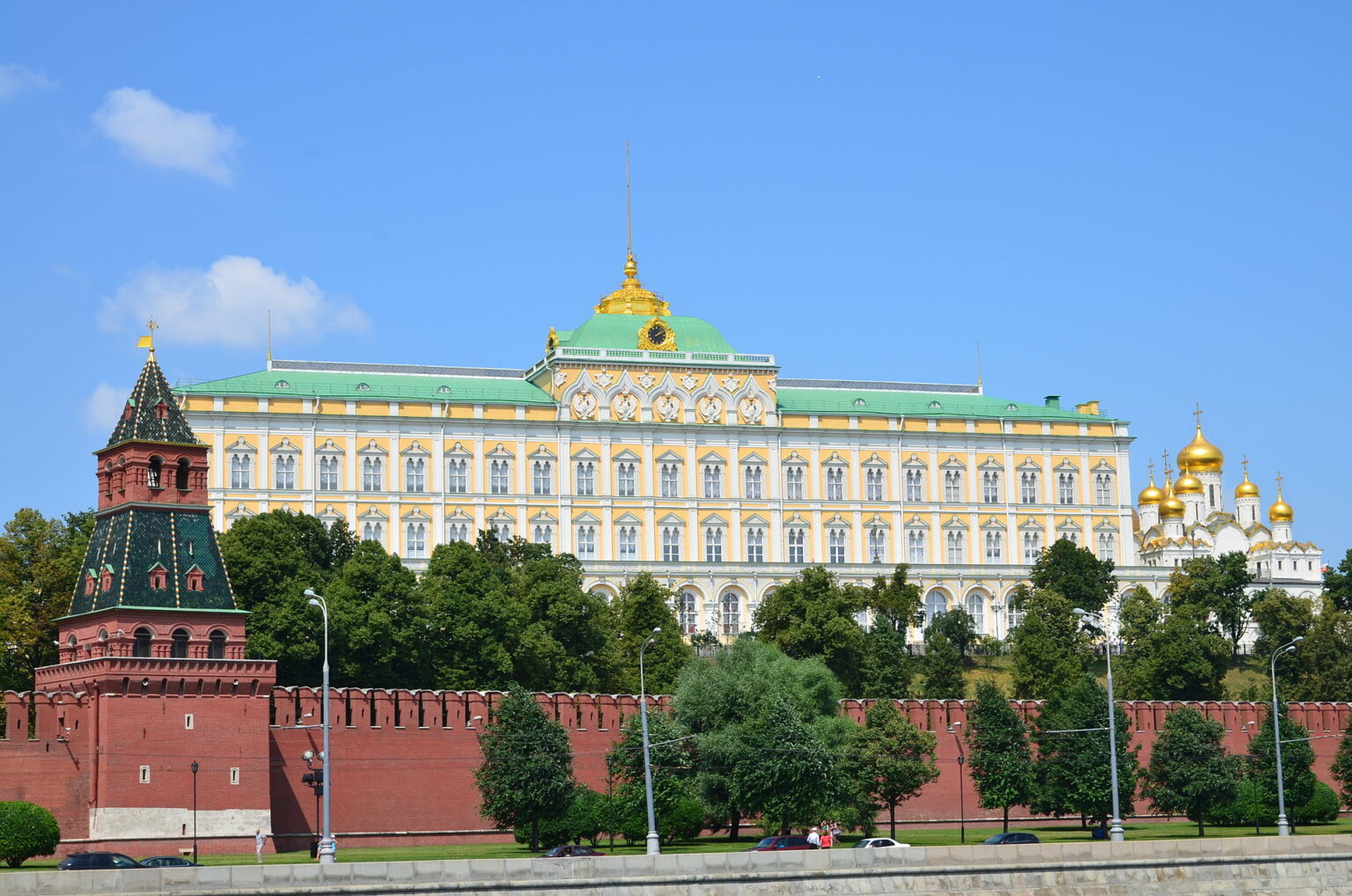 Большой кремлевский дворец фото