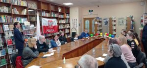 библиотекарь рассказывает о книгах