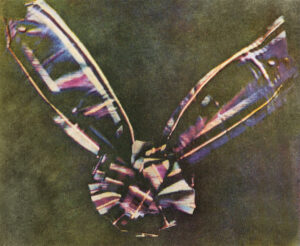 Первая цветная фотография. сделанная Максвеллом. "Тартановая лента".