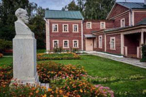 Меиориальный дом-музей И. П. Павлова