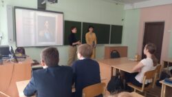 Исторические часы в гимназии № 35