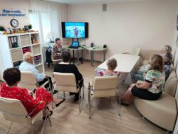 Летние встречи во Владимирском Доме для ветеранов