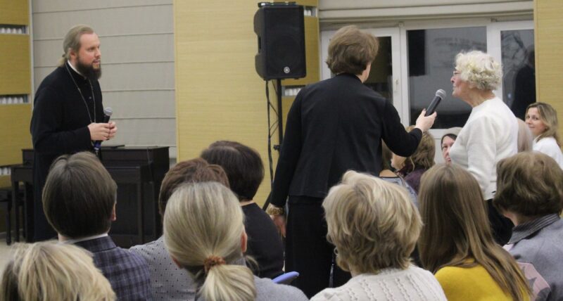 Вопросы митрополиту из зала