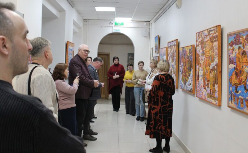 Открытие выставки Дмитрия Холина «Зимние истории» состоялось в библиотеке