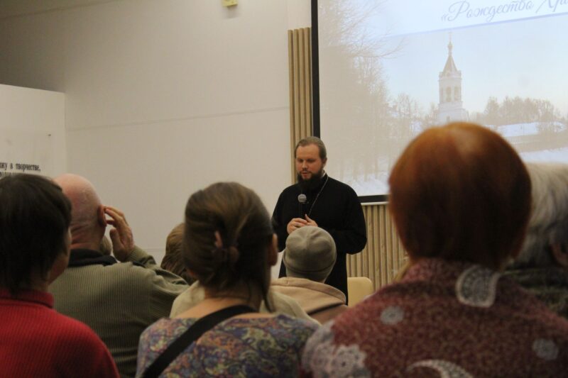 Прошла встреча с митрополитом Никандром