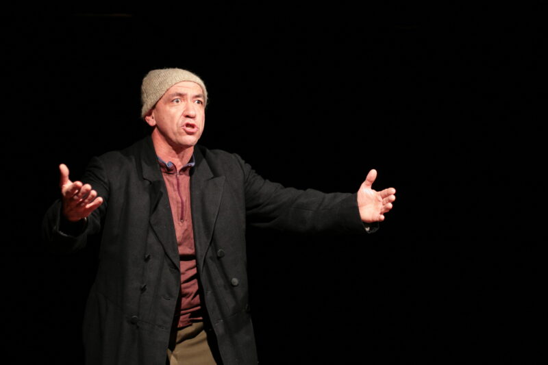 Моноспектакль Евгения Думнова «Пропажа»