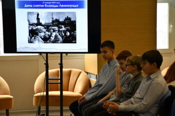 участники исторического часа