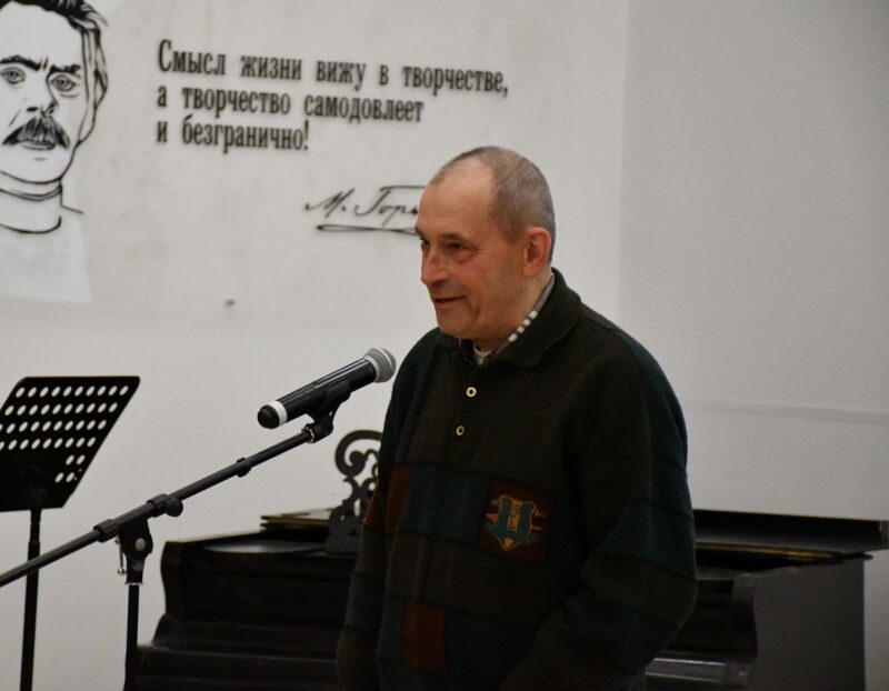 Поликарпов