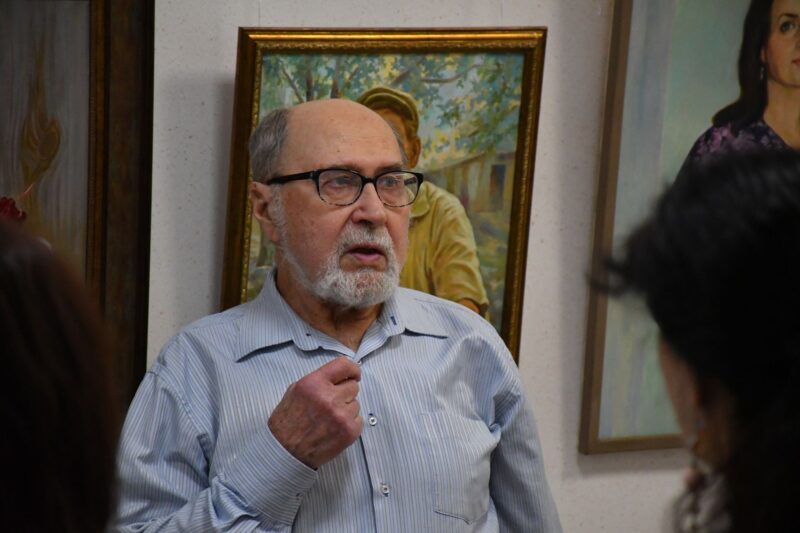 Выступает Эдуард Солодилов