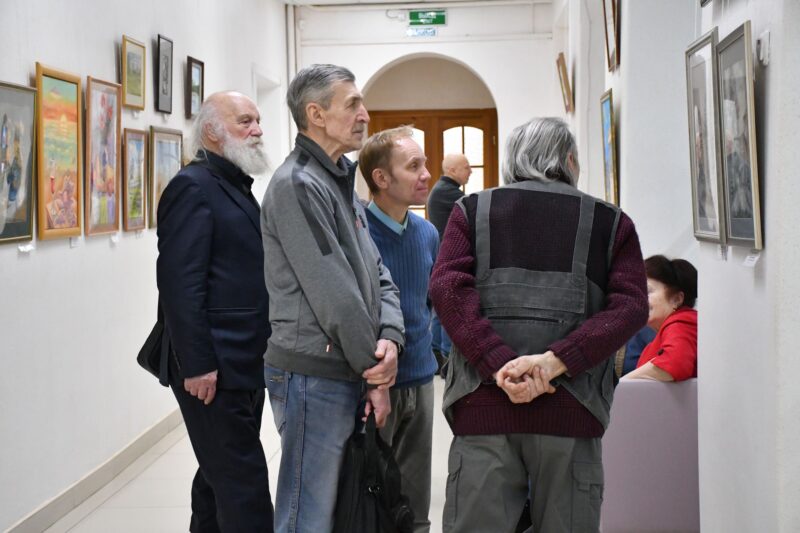 Зрители на выставке