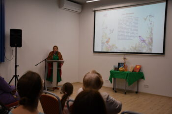 презентация в зале с публикой