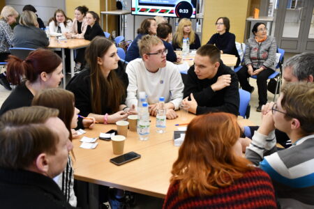 Команда Тёмные лошадки