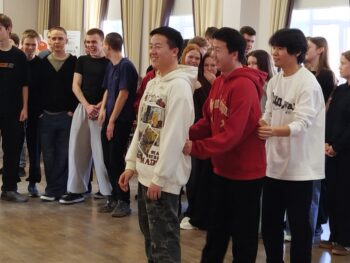 китайские и русские студенты