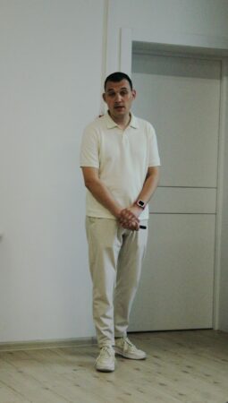 Алексей Кулешов